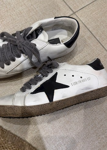 Golden goose ayakkabi - Görsel 2