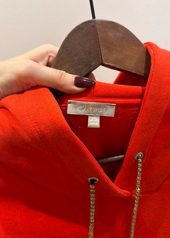 Kırmızı Zincir Detaylı Kadın Sweatshirt tunik - Görsel 3