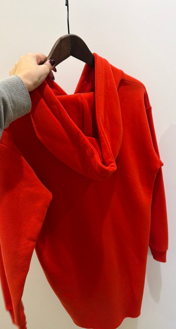 Kırmızı Zincir Detaylı Kadın Sweatshirt tunik - Görsel 2