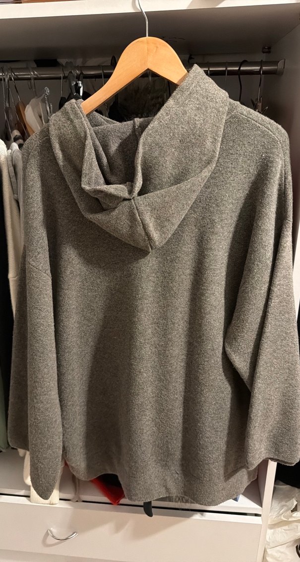 Gri Kadın Kapüşonlu Triko Sweatshirt - Görsel 2