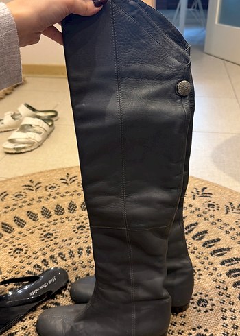 zara 37