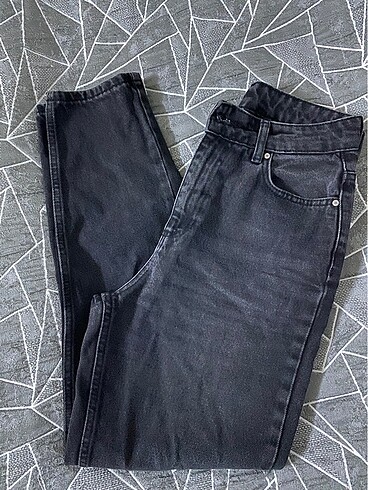 Trendyol & Milla Siyah jean