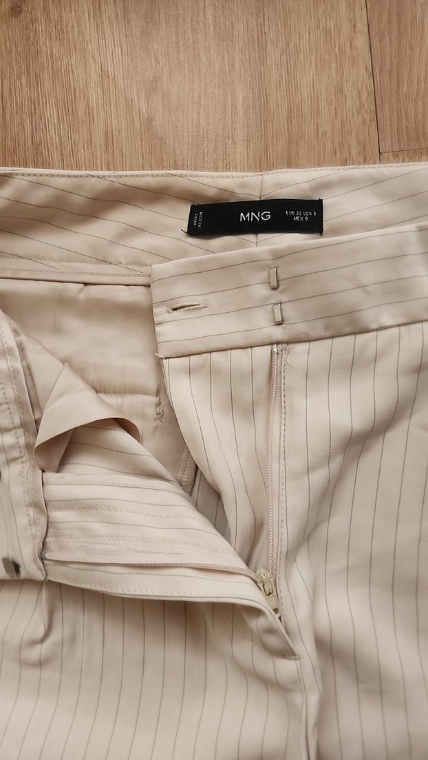 Mango Bej Pilili Midi Kadın Keten Pantolon 32 - Görsel 2