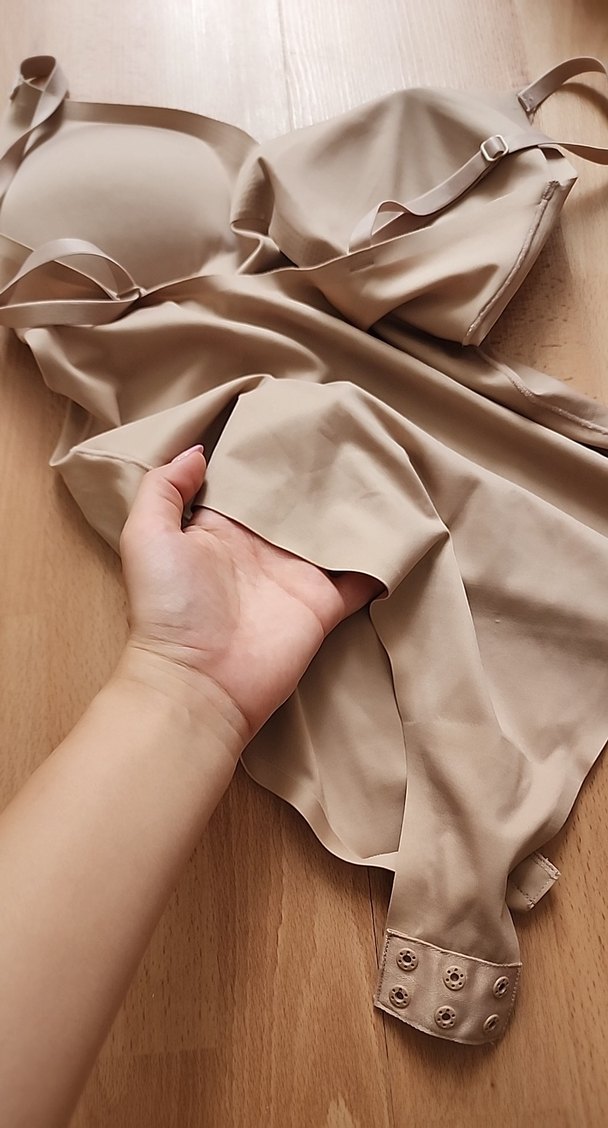 Oysho Bej İnce Askılı Lazer Kesim Çıtçıtlı Atlet 36 - Görsel 4