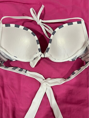 38 Beden Bikini üstü