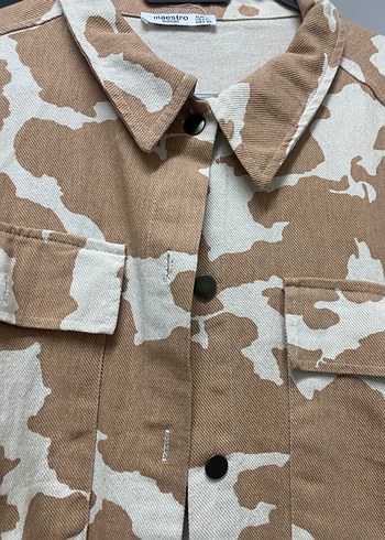 Bej Kamuflaj Desenli Düğmeli Kadın Gömlek - Görsel 2