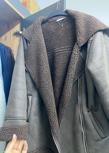 Kahverengi Süet Kadın Ceket Kürk Detaylı - Görsel 2