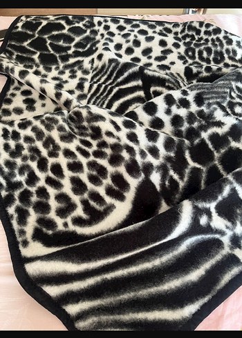  Beden siyah Renk Siyah Zebra Desenli Battaniye-Leopar Desenli Battaniye