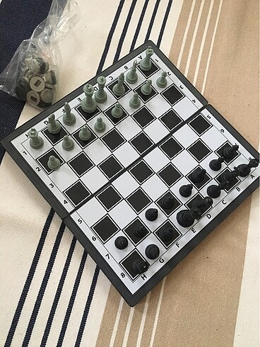 Mıknatıslı tavla satranç takımı