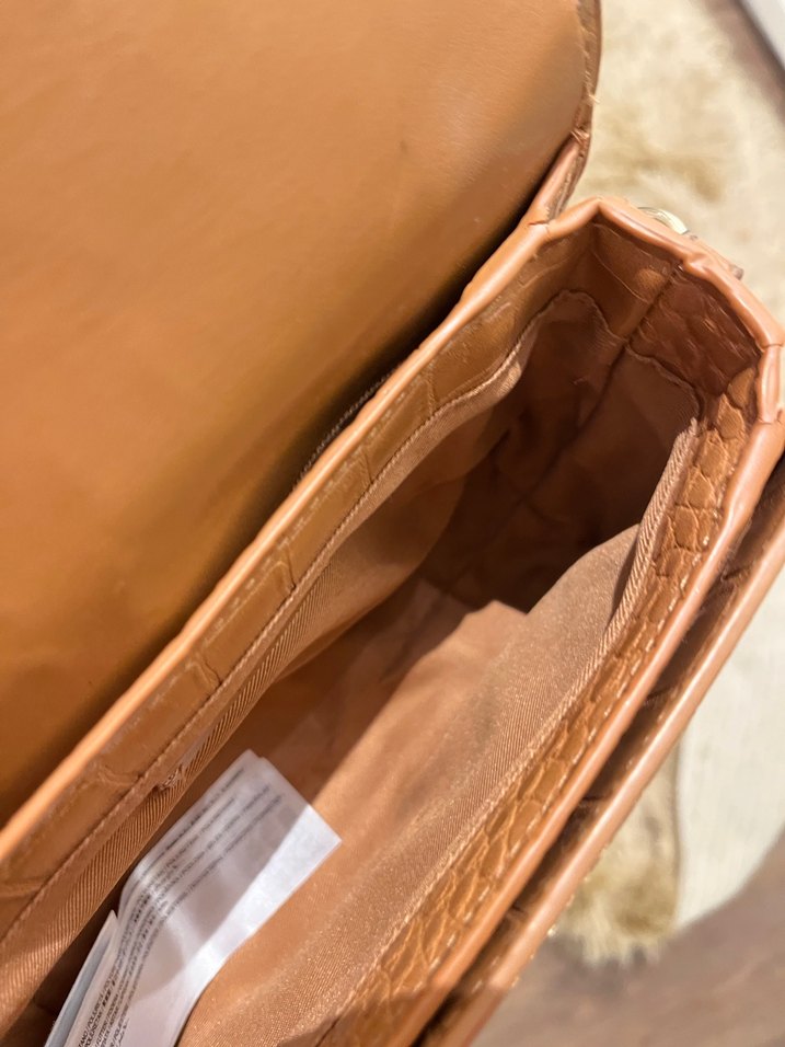 Zincir Detaylı Kahverengi Yılan Desenli Deri Çanta - Görsel 3