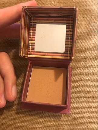  Beden Benefit hoola bronzer