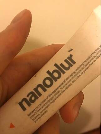 Nanoblur gözenek gizleyici krem