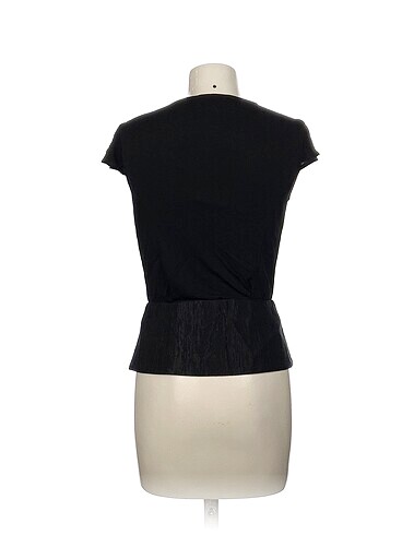 40 Beden Ferre Milano Bluz %70 İndirimli.