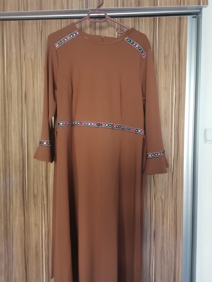 Uzun Kadın Elbise - Görsel 2