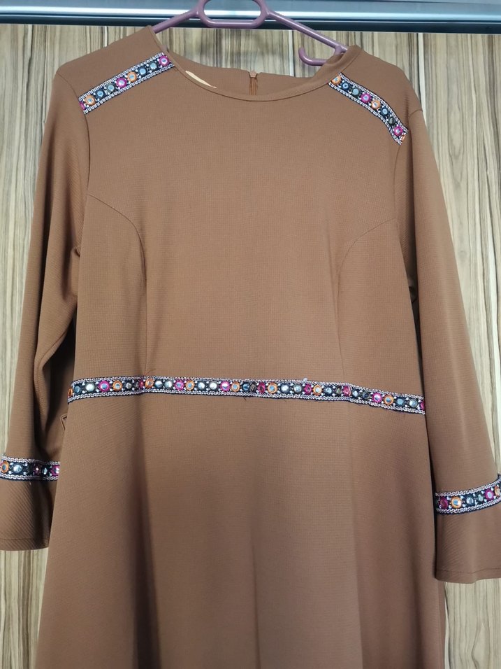 Uzun Kadın Elbise - Görsel 3