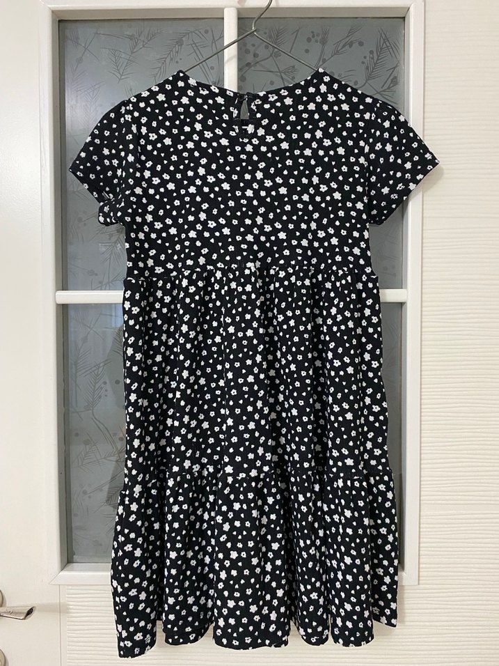 Koton Kız Çocuk Siyah Çiçekli Kısa Kollu Elbise - Görsel 3