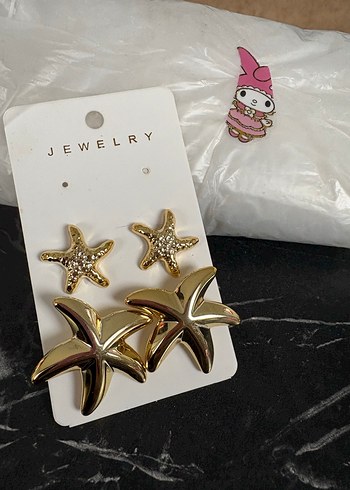 Altın Renkli Deniz Yıldızı Küpeler - Görsel 2