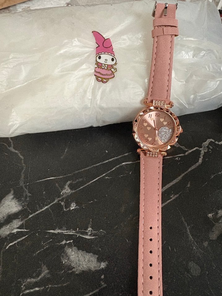 Pembe Kemerli Kadın Saati - Görsel 2