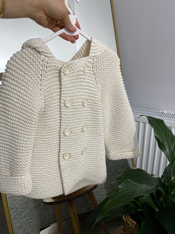 Kız ve erkek çocuk Ekru Örgü Hırka - Görsel 3