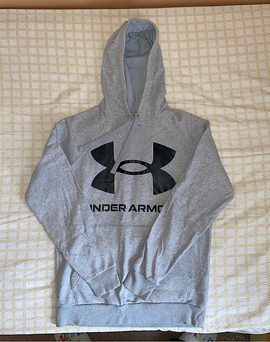 Under Armour Sweatshirt