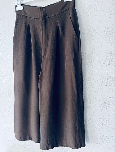 Zara Zara bilekte pantolon