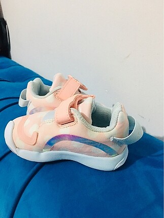 23 Beden Adidas activeplay minnie çocuk ayakkabısı