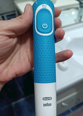 Oral-B Braun Mavi Elektrikli Diş Fırçası