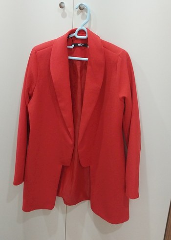 Kadın Kırmızı Düğmeli Uzun Kollu Blazer
