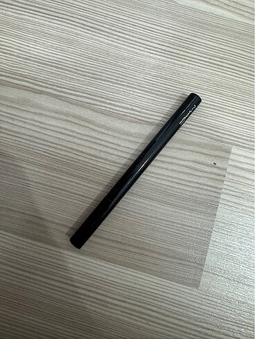 Mac eyeliner