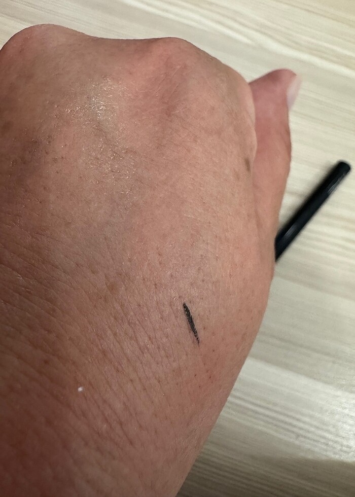 Mac eyeliner - Görsel 2