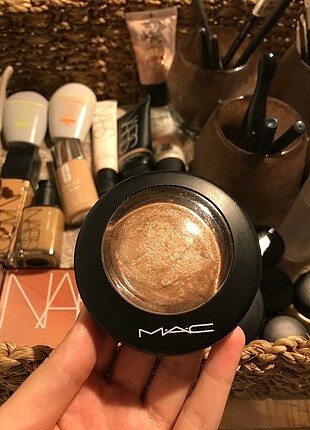 Mac Mineralize skinfinish highlighter