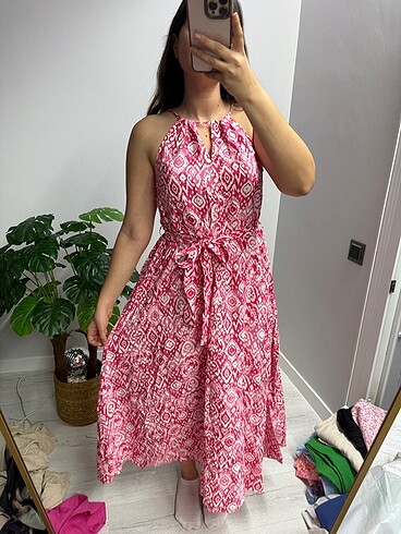 Defacto desenli pembe elbise