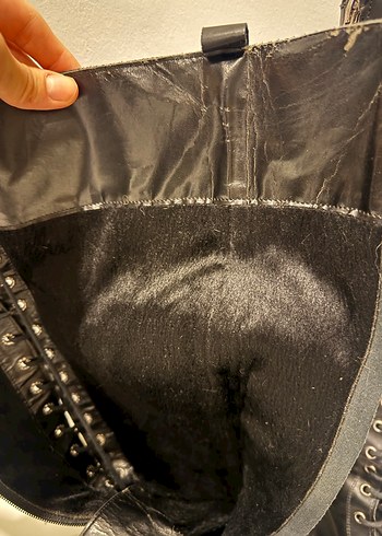 Siyah Deri ipli bağlamalı Kadın Çizme - Görsel 4