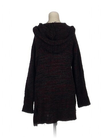 m Beden PreLoved Hırka %70 İndirimli.