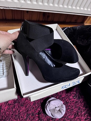38 Beden siyah Renk Stiletto