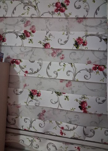 Pembe Çiçek Desenli Baskılı Stor zebra  Perde - Görsel 2