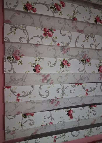 Pembe Çiçek Desenli Baskılı Stor zebra  Perde - Görsel 4