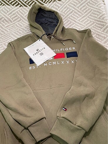 l Beden Tommy model açık yeşil kapüşonlu sweatshirt