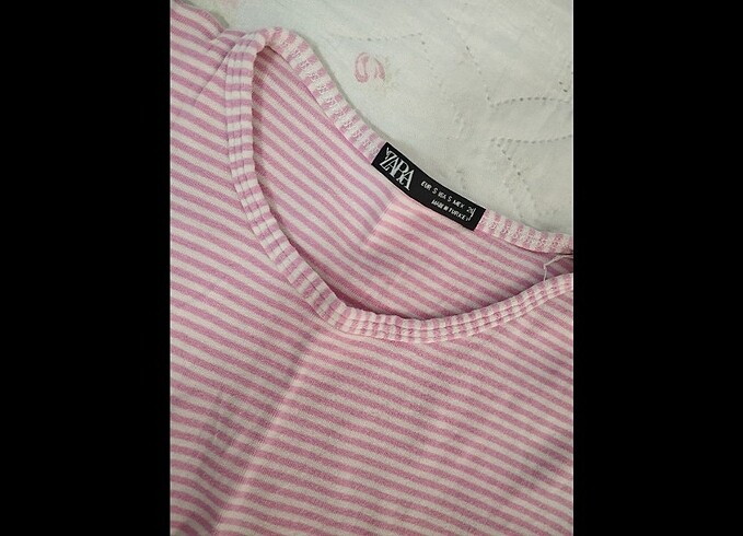 Zara Fırfır kol desenli Bluz