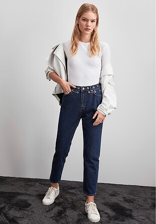 Trend Lacivert Zincirli Yüksek Bel Mom Jeans