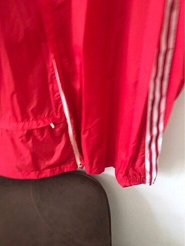 l Beden kırmızı Renk Adidas yağmurluk