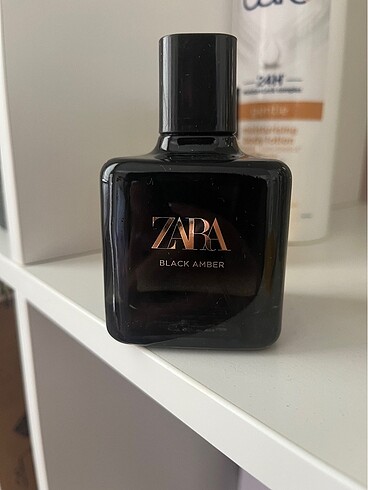 Zara parfüm ve far paleti