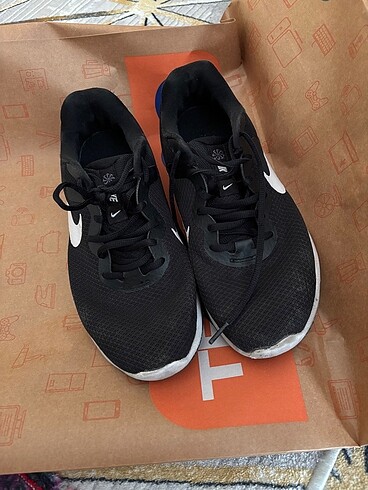 Nike Orijinal Nike spor ayakkabısı