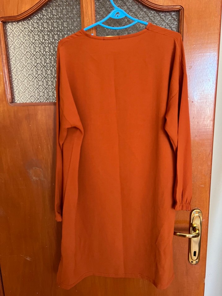 Zincir Detaylı Camel Renkli Uzun Kollu Tunik - Görsel 2