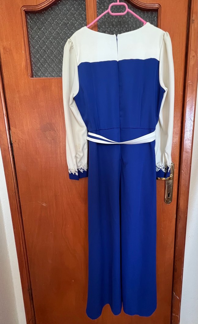 Nakışlı Kemerli Mavi Uzun Elbise - Görsel 5