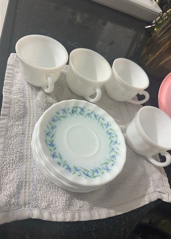 Diger Beyaz Pastel Çay Fincanı Takımı