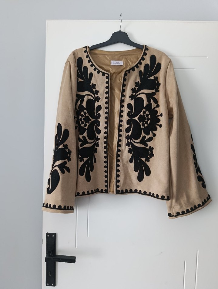 Esra keküllüoğlu Nakışlı Süet Kadın Ceket - Görsel 5