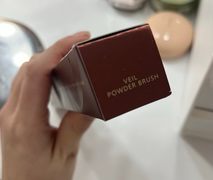 Hourglass Veil Powder Brush - Görsel 3