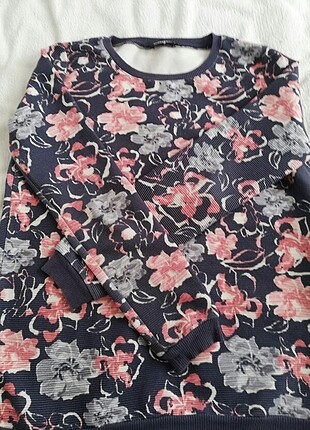 Zara Çiçekli sweet 