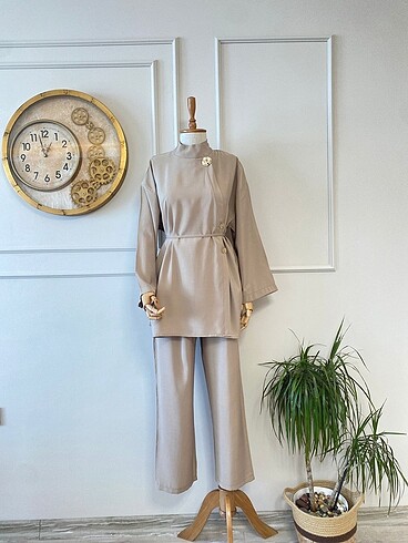 Bej pantolon takım - Görsel 5